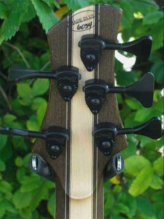 Roscoe Guitars Wenge Wedge neck style